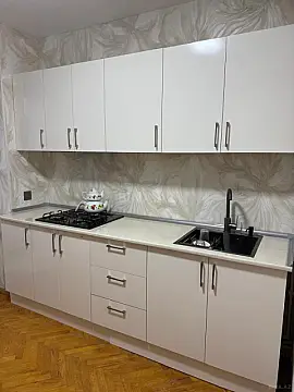 Kirayə verilir 3 otaqlı mənzil 100 m²
