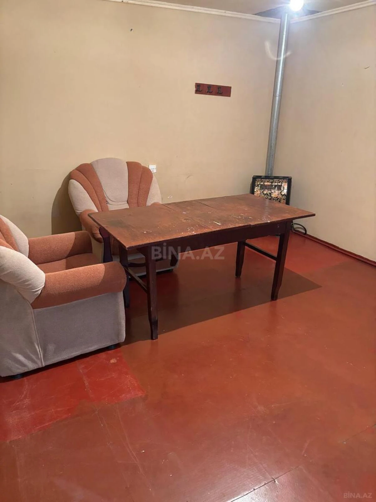 Kirayə verilir 2 otaqlı mənzil 60 m²