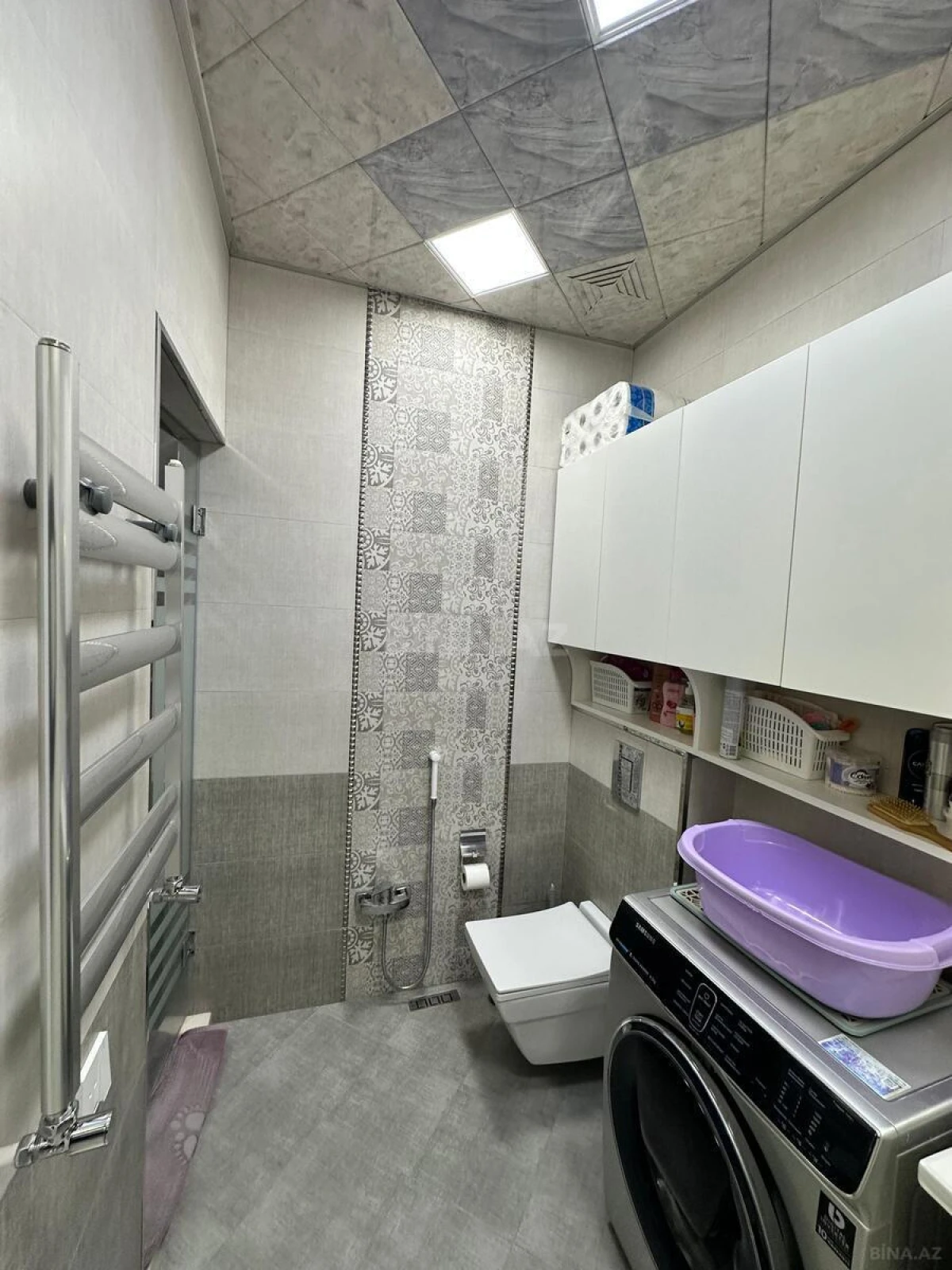 Satılır 2 otaqlı mənzil 96 m²