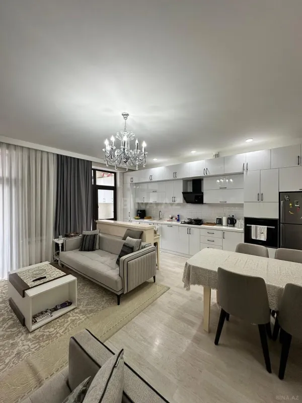 Satılır 2 otaqlı mənzil 96 m²