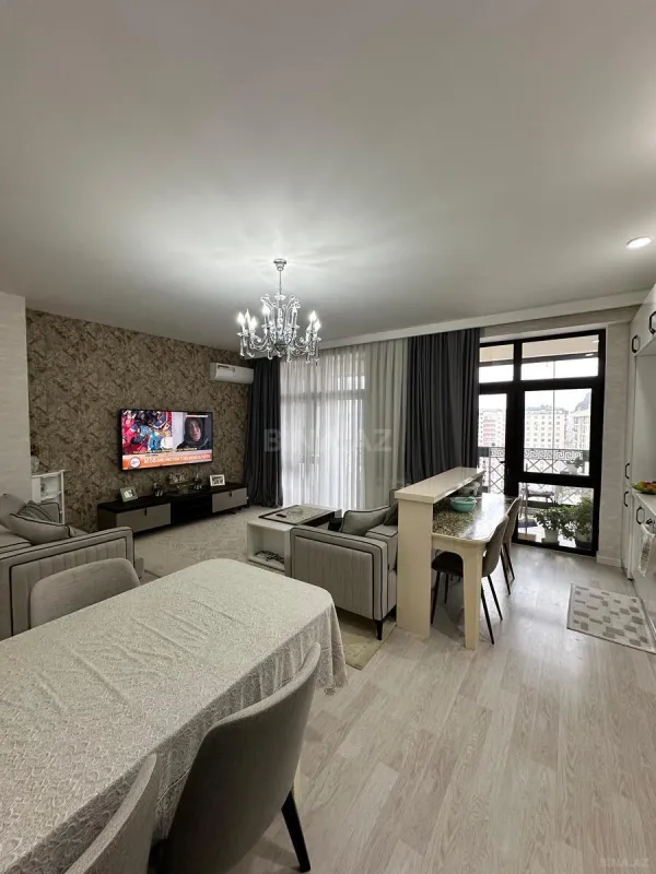 Satılır 2 otaqlı mənzil 96 m²