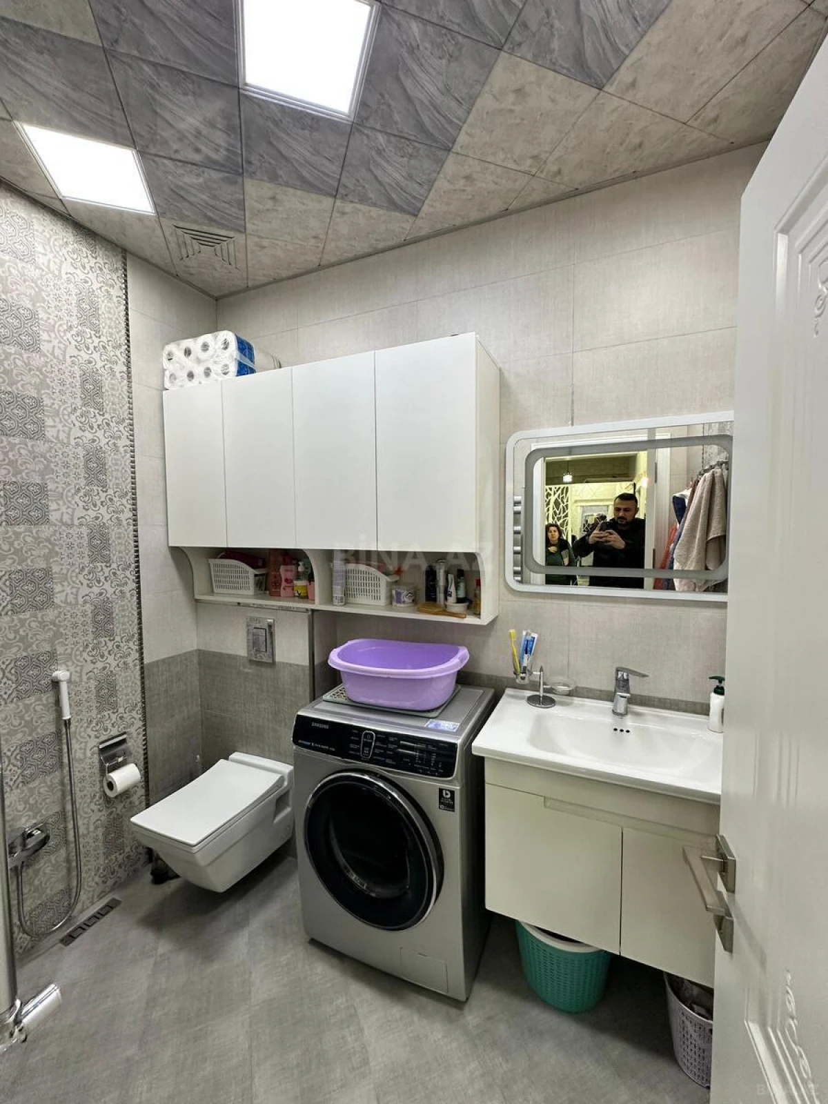 Satılır 2 otaqlı mənzil 96 m²