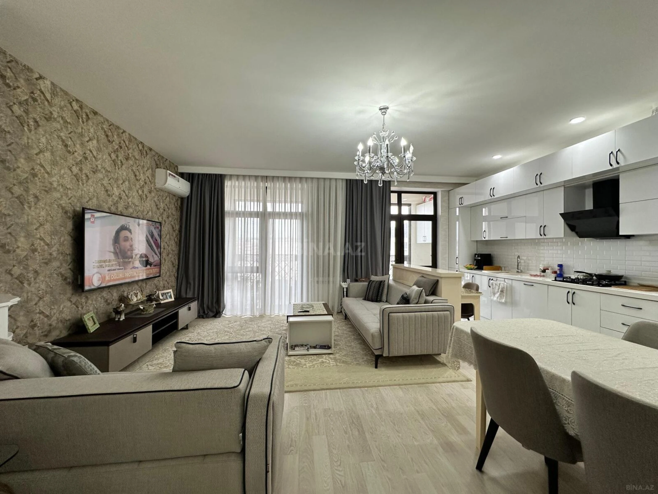 Satılır 2 otaqlı mənzil 96 m²