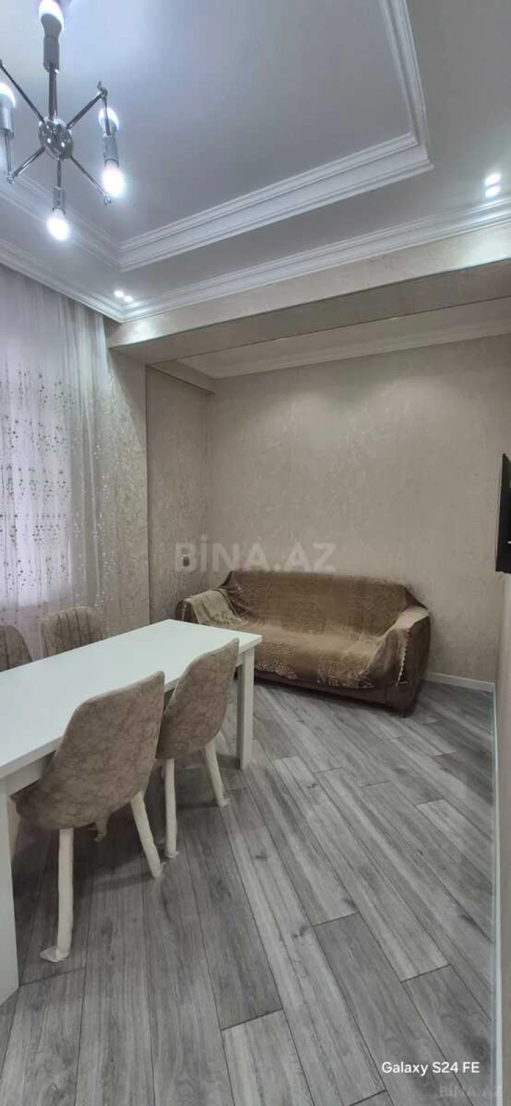 Kirayə verilir 2 otaqlı mənzil 60 m²