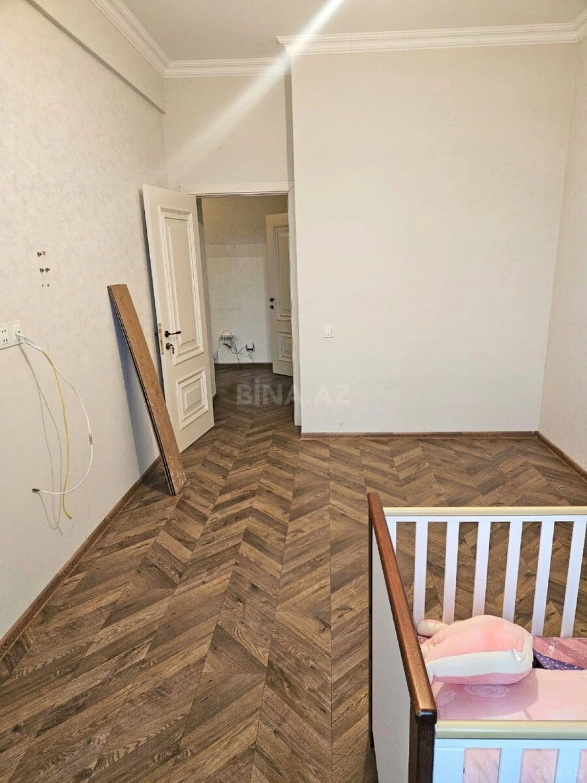 Satılır 3 otaqlı mənzil 90 m²