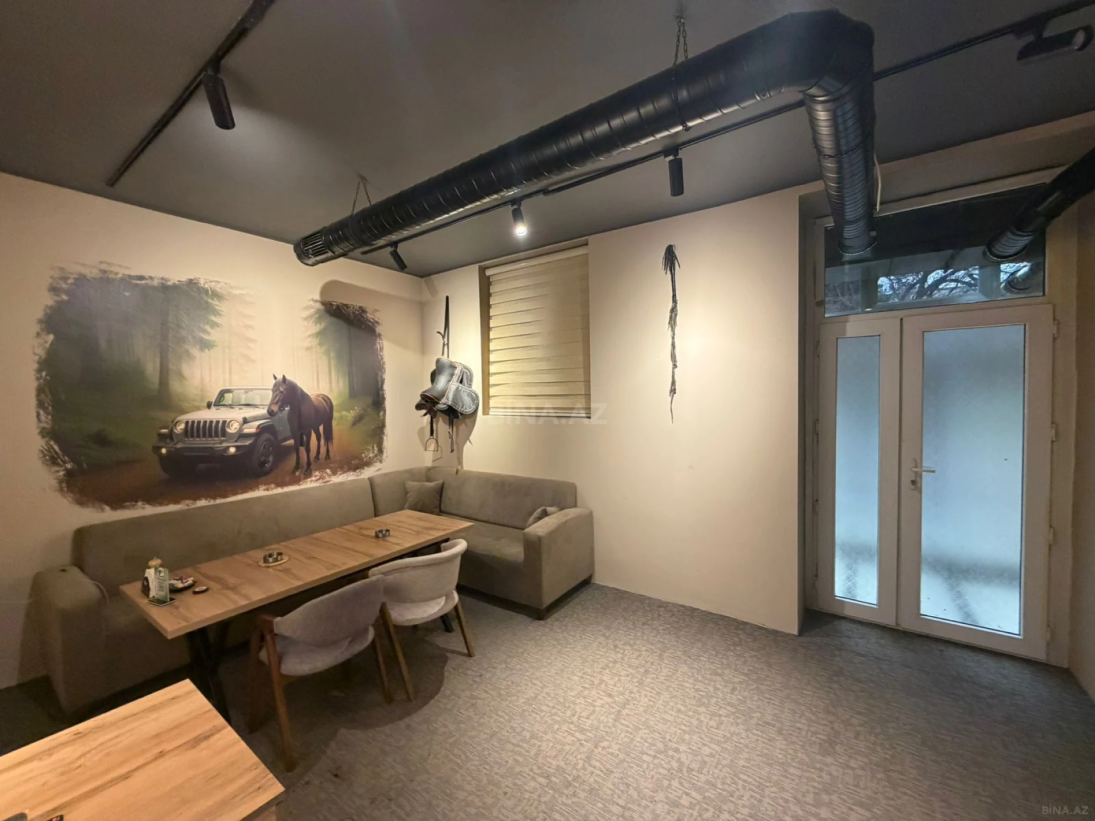 Satılır obyekt 360 m²