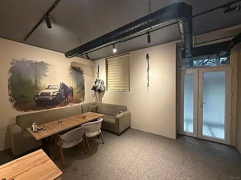 Satılır obyekt 360 m²