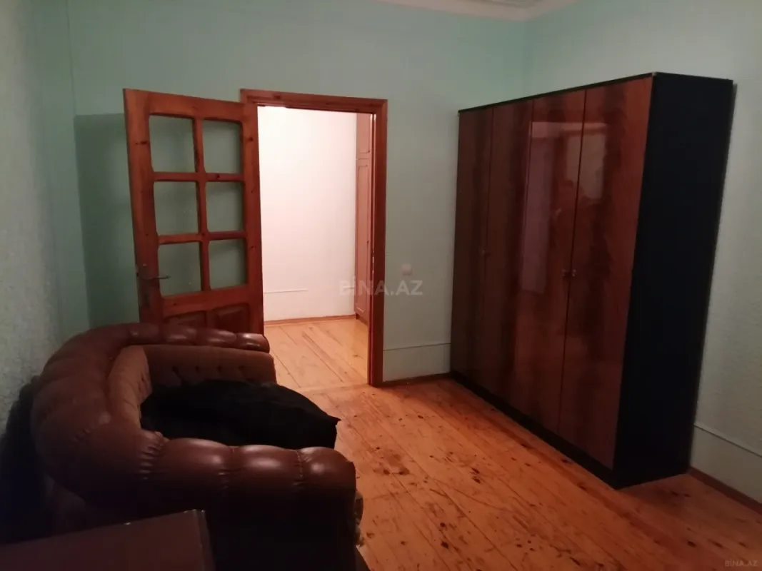 Kirayə verilir 2 otaqlı mənzil 50 m²