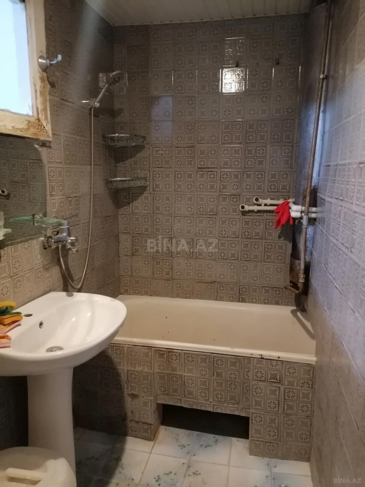 Kirayə verilir 2 otaqlı mənzil 50 m²
