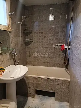 Kirayə verilir 2 otaqlı mənzil 50 m²
