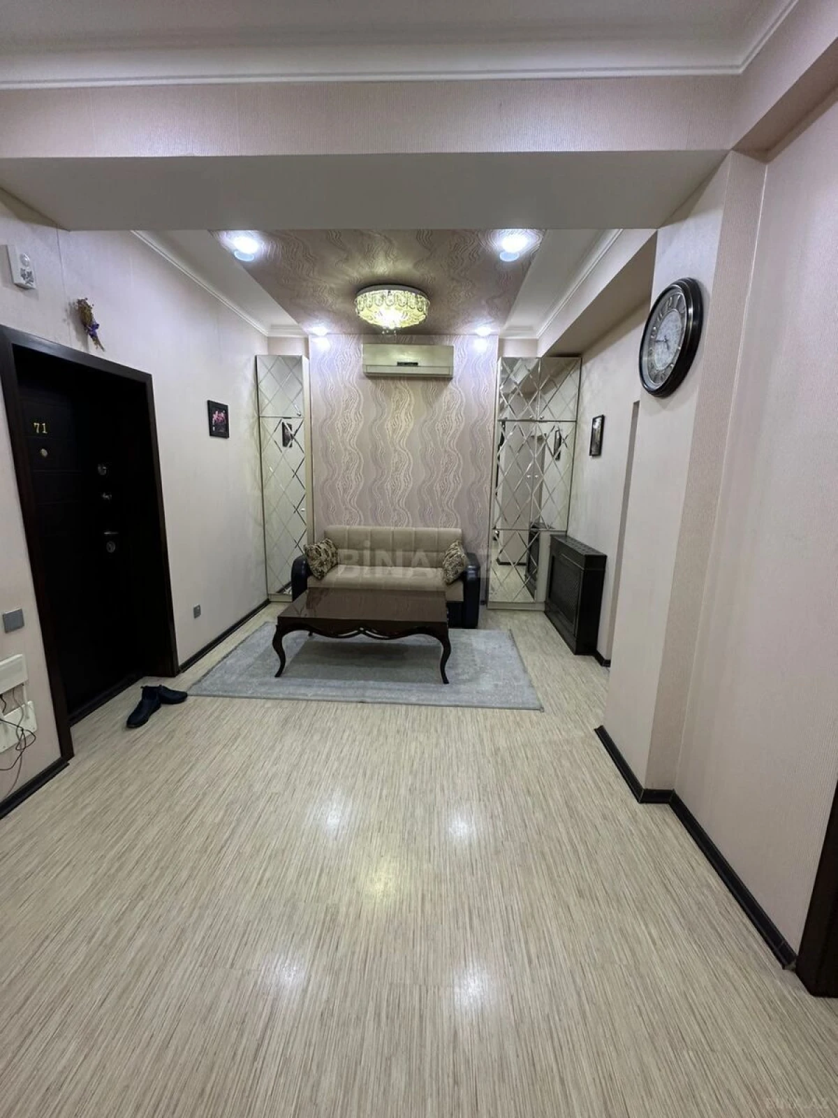 Satılır 3 otaqlı mənzil 68 m²