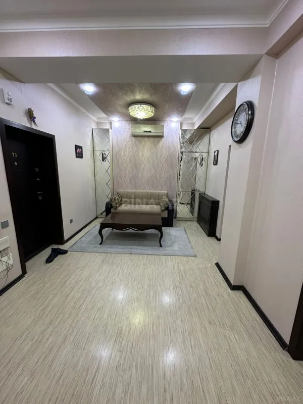 Satılır 3 otaqlı mənzil 68 m²