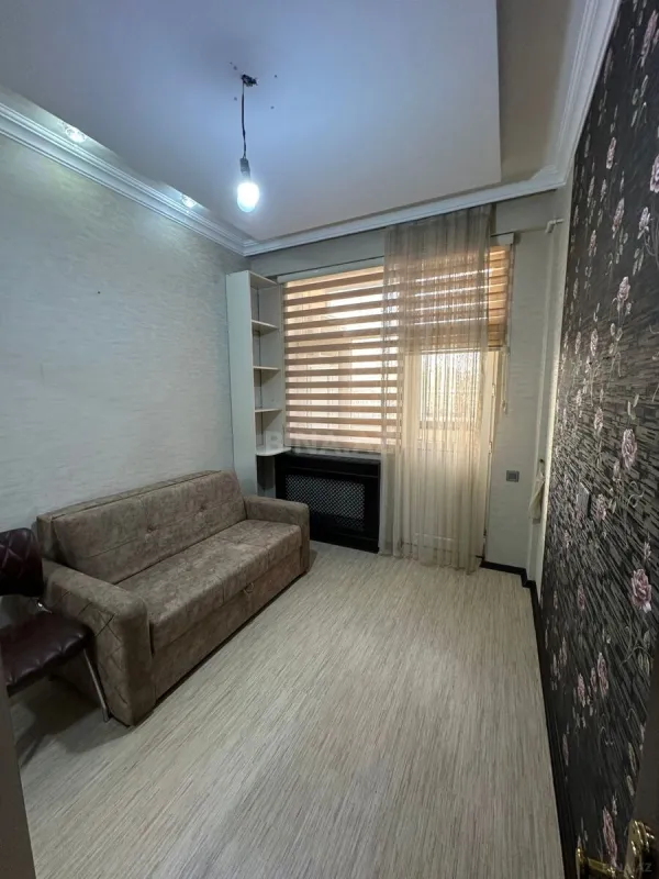 Satılır 3 otaqlı mənzil 68 m²