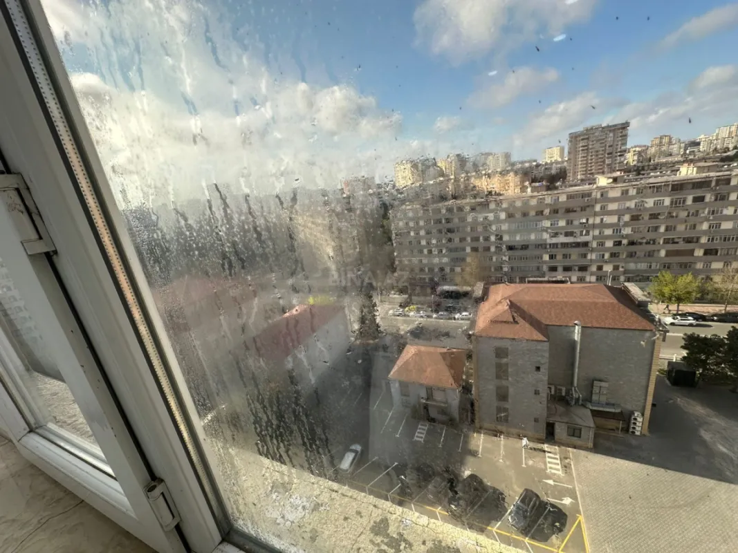 Satılır 3 otaqlı mənzil 68 m²