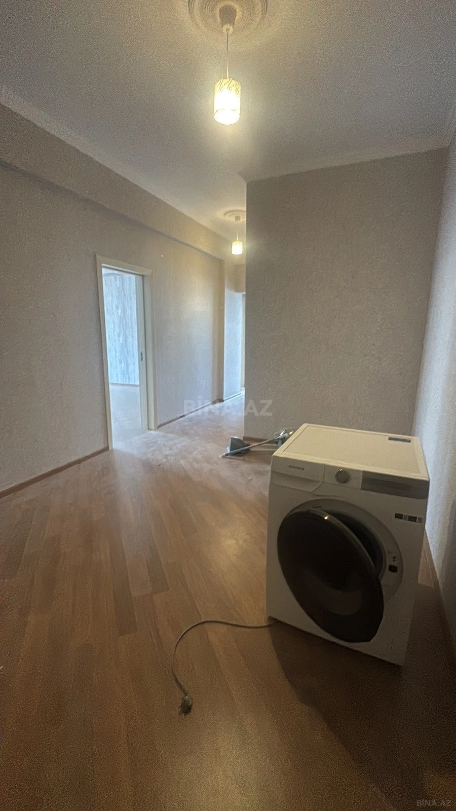 Kirayə verilir 2 otaqlı mənzil 100 m²