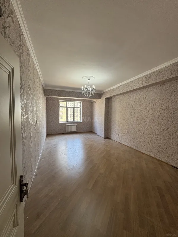 Kirayə verilir 2 otaqlı mənzil 100 m²