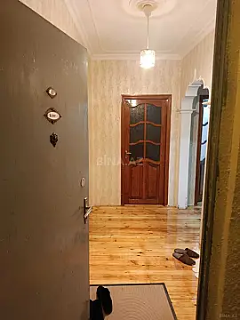 Satılır 3 otaqlı mənzil 97 m²