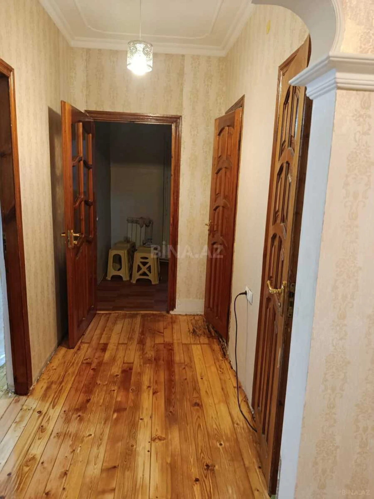 Satılır 3 otaqlı mənzil 97 m²