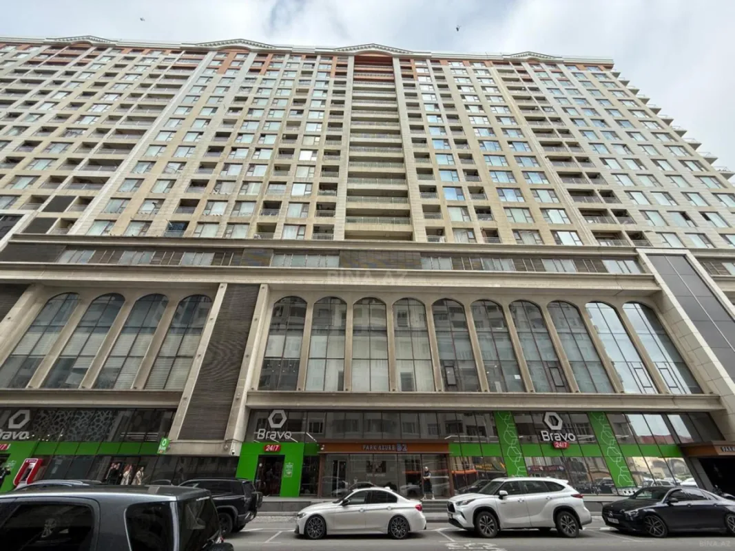 Kirayə verilir 3 otaqlı mənzil 140 m²