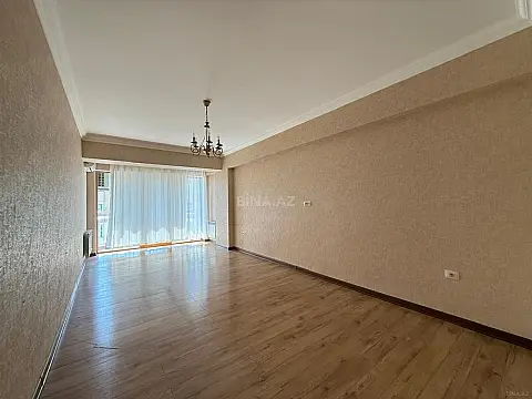 Kirayə verilir 3 otaqlı mənzil 140 m²
