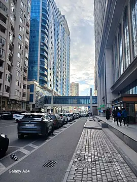 Kirayə verilir 1 otaqlı ofis 17 m²