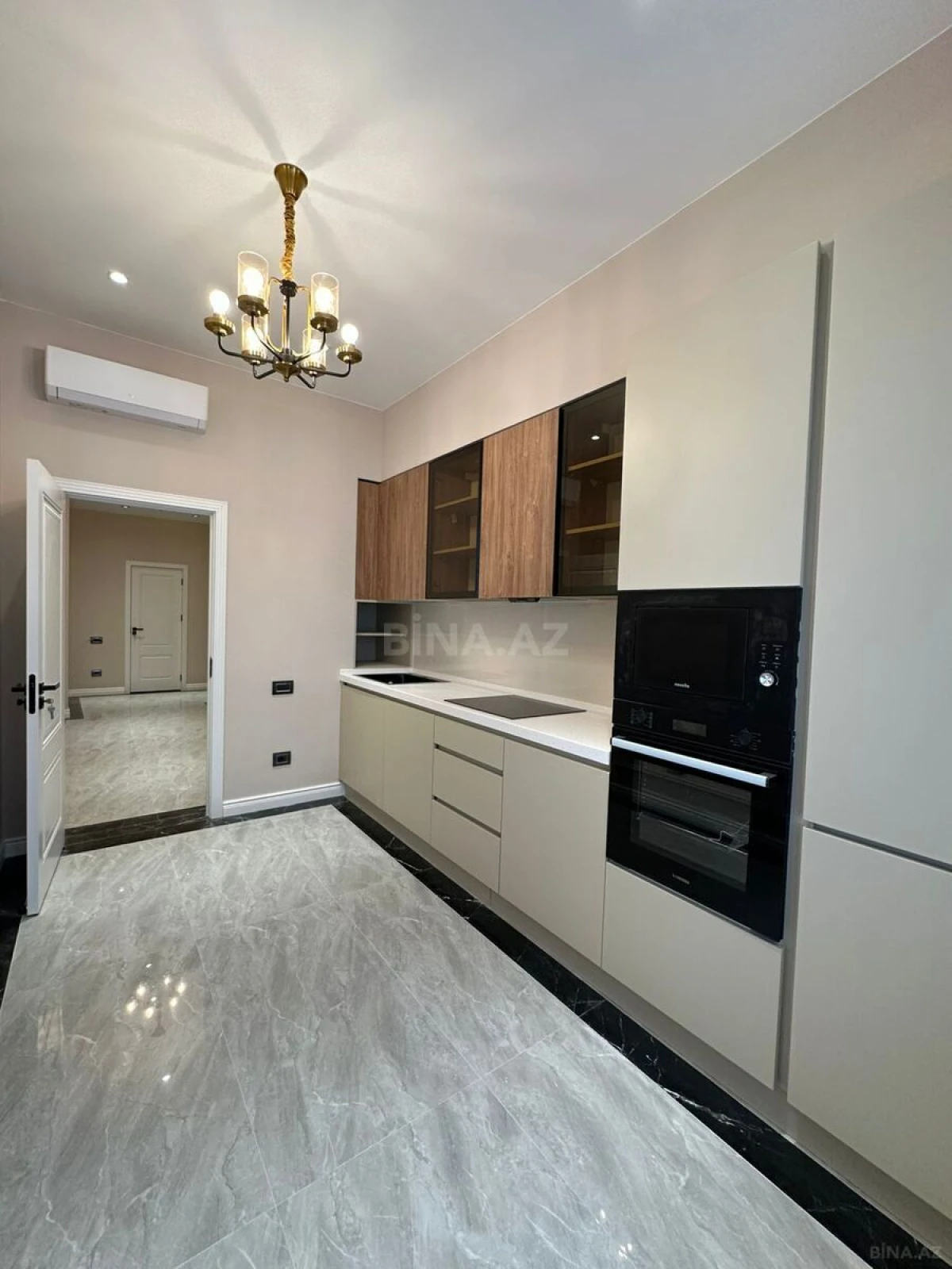 Kirayə verilir 3 otaqlı mənzil 115 m²