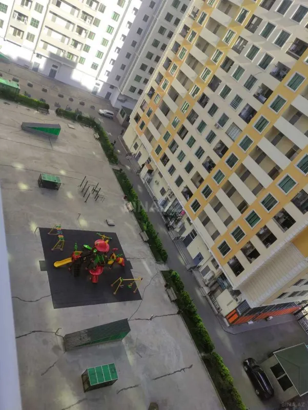 Kirayə verilir 3 otaqlı mənzil 130 m²