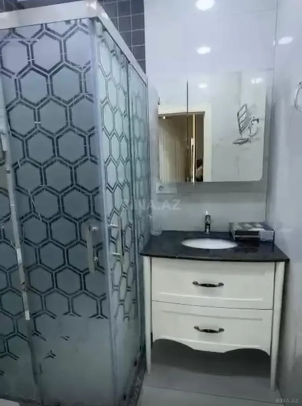 Kirayə verilir 3 otaqlı mənzil 80 m²