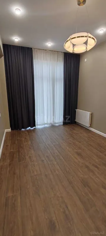Satılır 2 otaqlı mənzil 61 m²