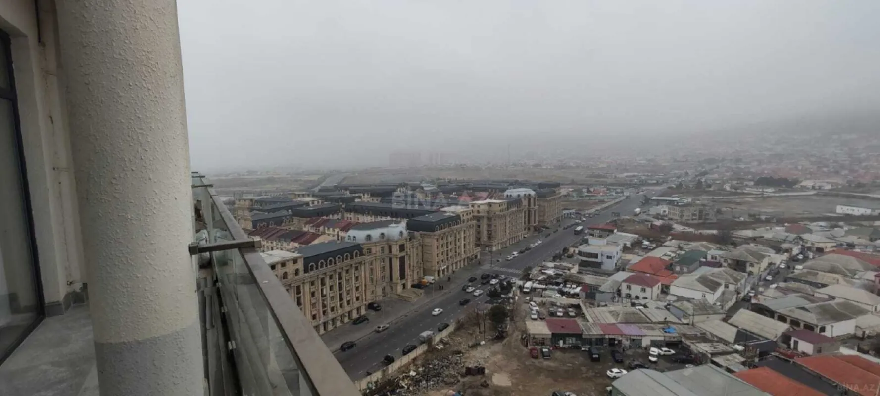 Satılır 2 otaqlı mənzil 61 m²