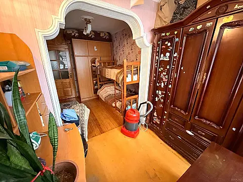Satılır 4 otaqlı mənzil 80 m²