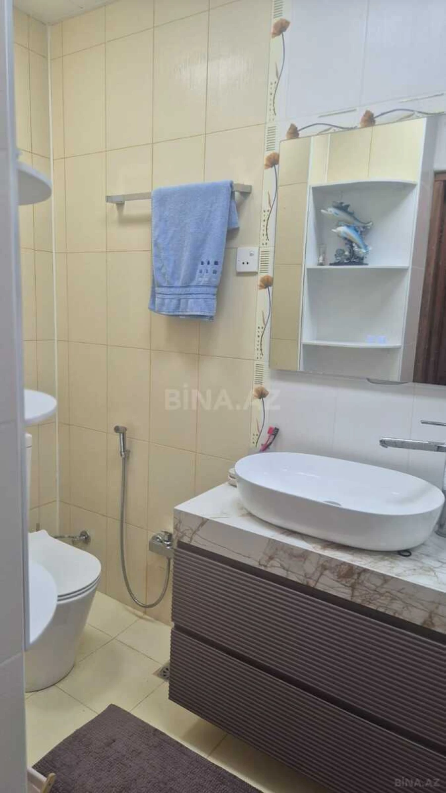 Satılır 3 otaqlı mənzil 115 m²
