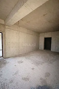 Satılır 4 otaqlı mənzil 165 m²