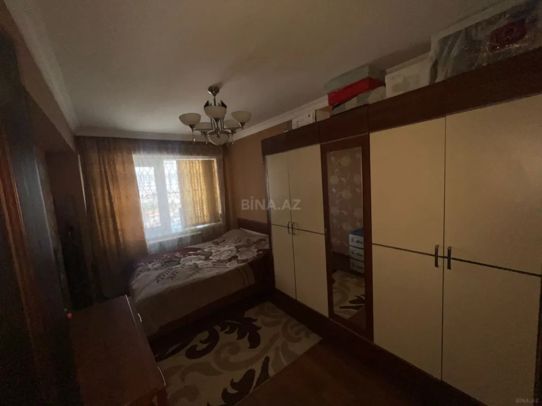 Satılır 2 otaqlı mənzil 75 m²