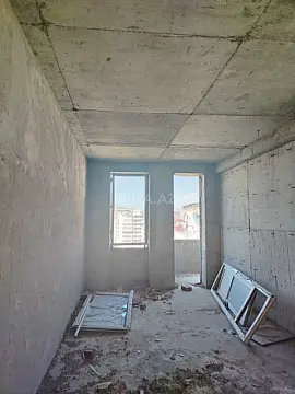 Satılır 3 otaqlı mənzil 140 m²