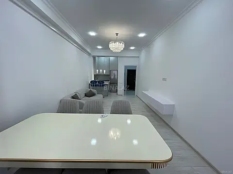 Kirayə verilir 2 otaqlı mənzil 70 m² — Bakı 2 otaq 70.00 m²