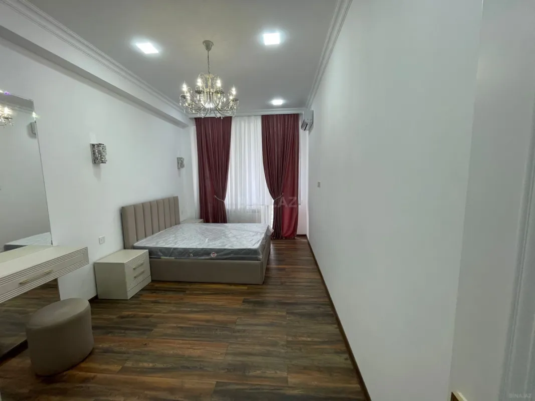 Kirayə verilir 2 otaqlı mənzil 70 m²