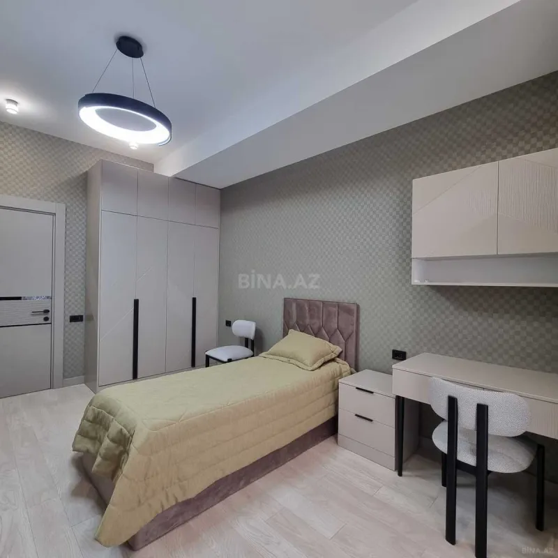 Kirayə verilir 3 otaqlı mənzil 130 m²