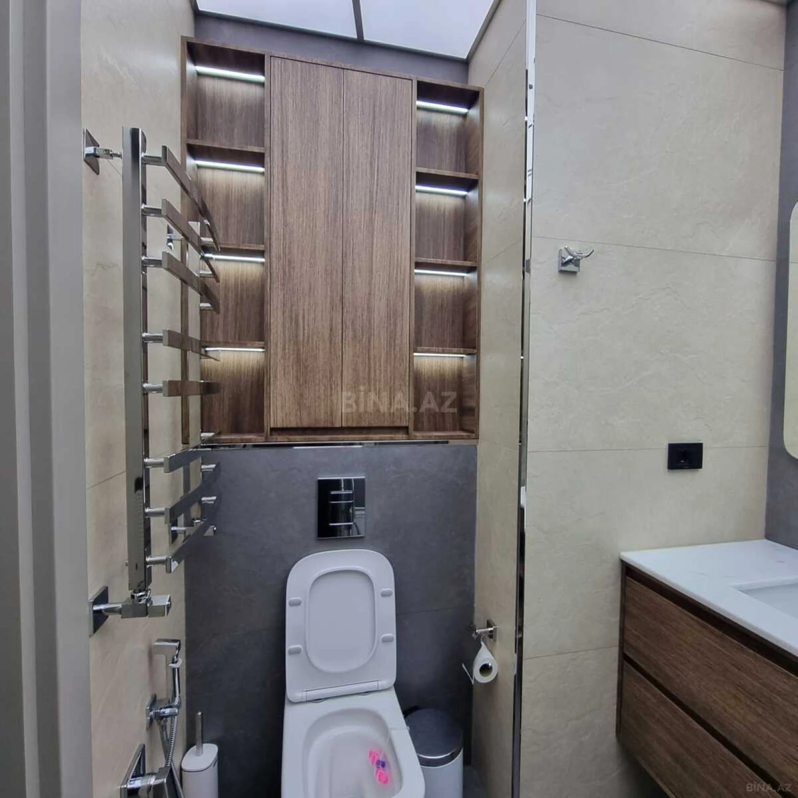 Kirayə verilir 3 otaqlı mənzil 130 m²