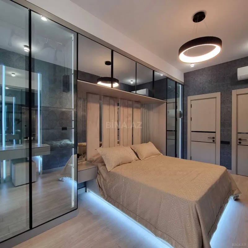 Kirayə verilir 3 otaqlı mənzil 130 m²