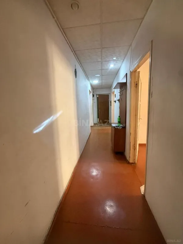 Satılır 5 otaqlı mənzil 110 m²