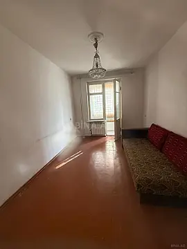 Satılır 5 otaqlı mənzil 110 m²