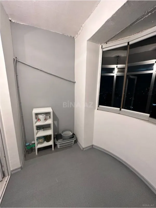 Satılır 2 otaqlı mənzil 105 m²