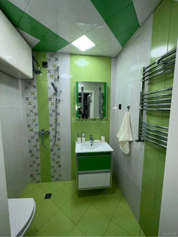 Satılır 2 otaqlı mənzil 105 m²