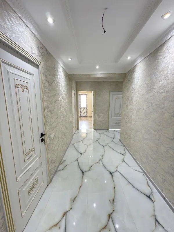 Satılır 3 otaqlı mənzil 120 m²