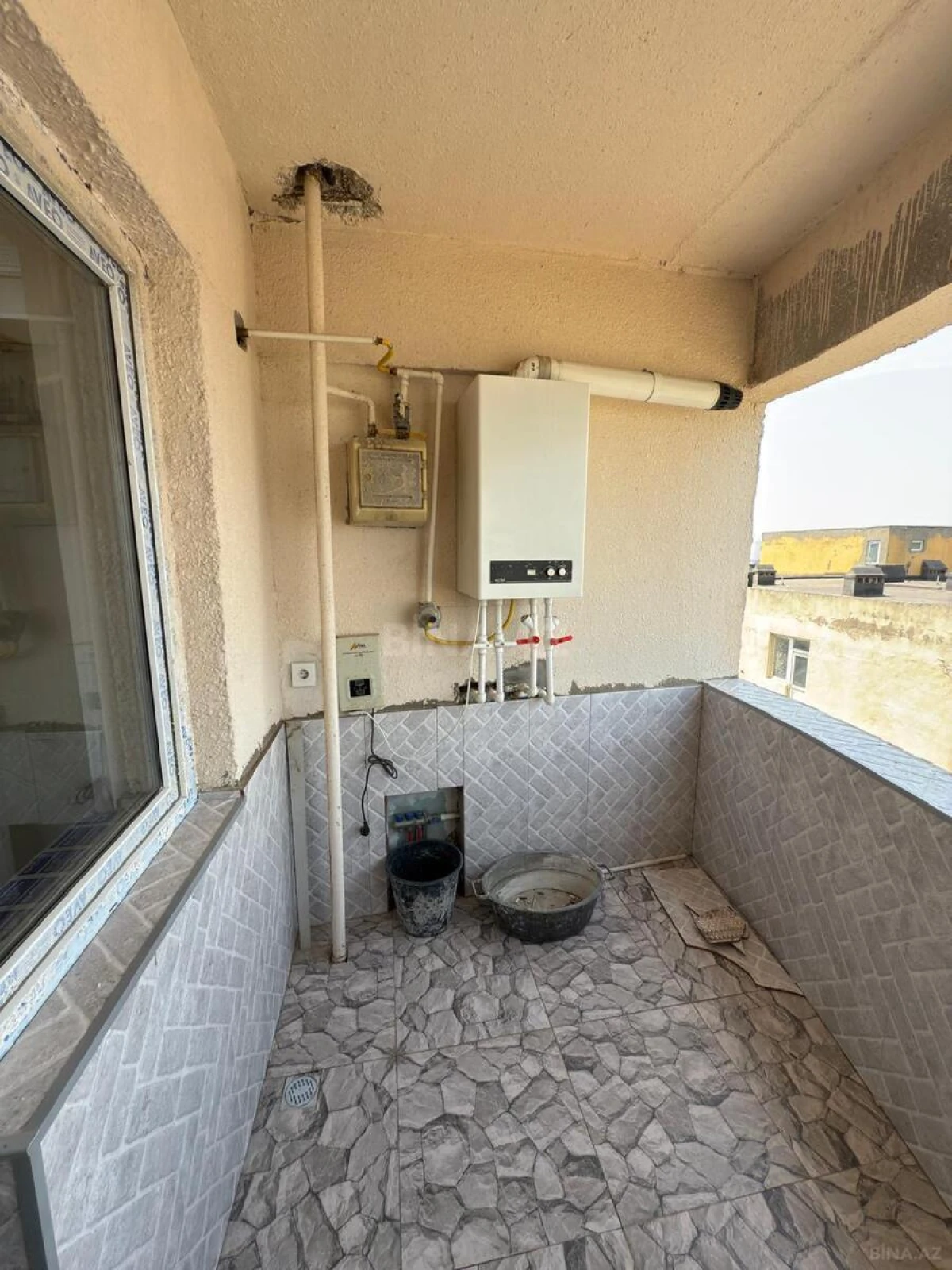 Satılır 3 otaqlı mənzil 120 m²