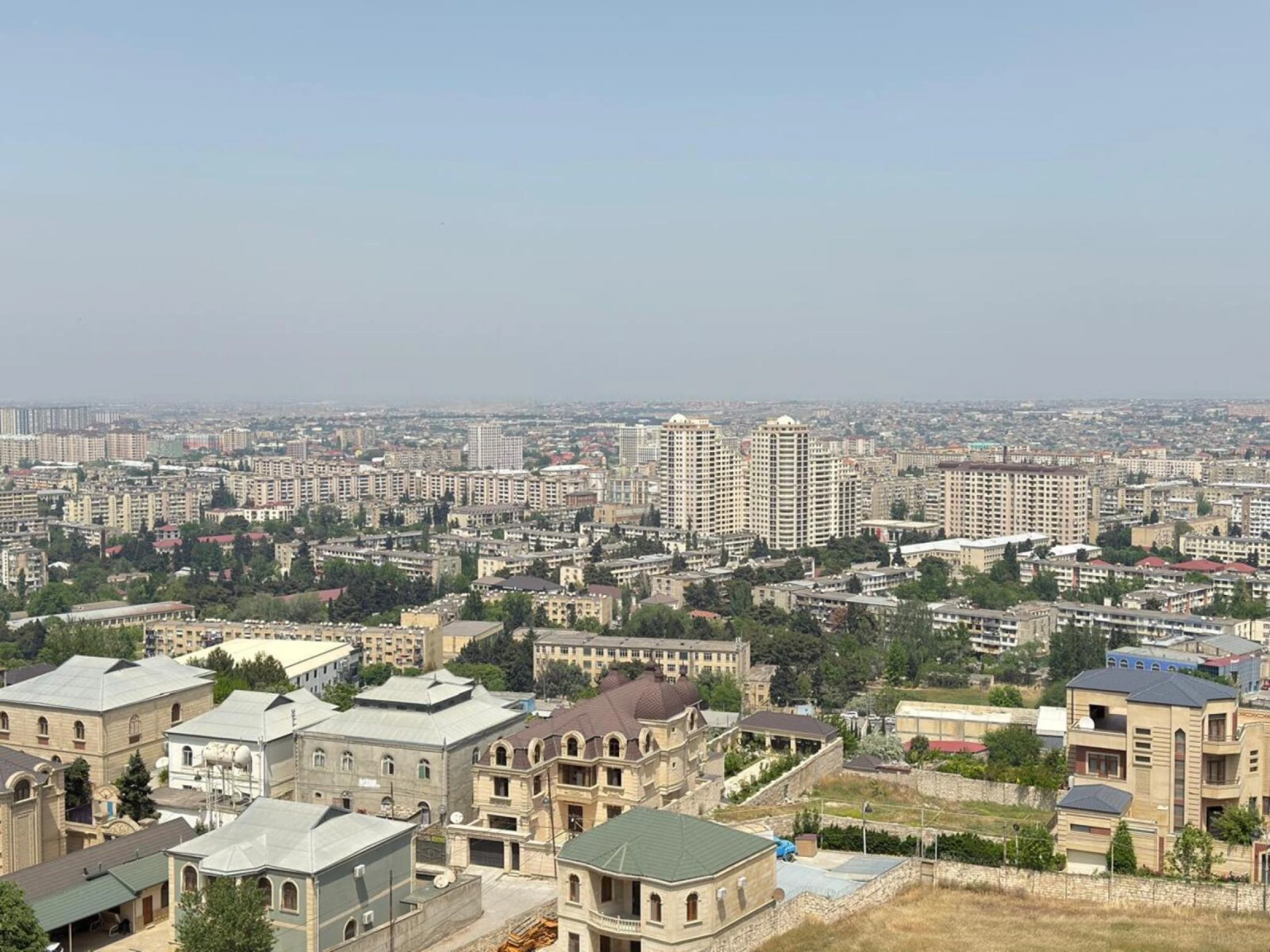 Satılır 3 otaqlı mənzil 120 m²