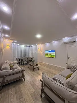 Satılır 2 otaqlı mənzil 68 m²