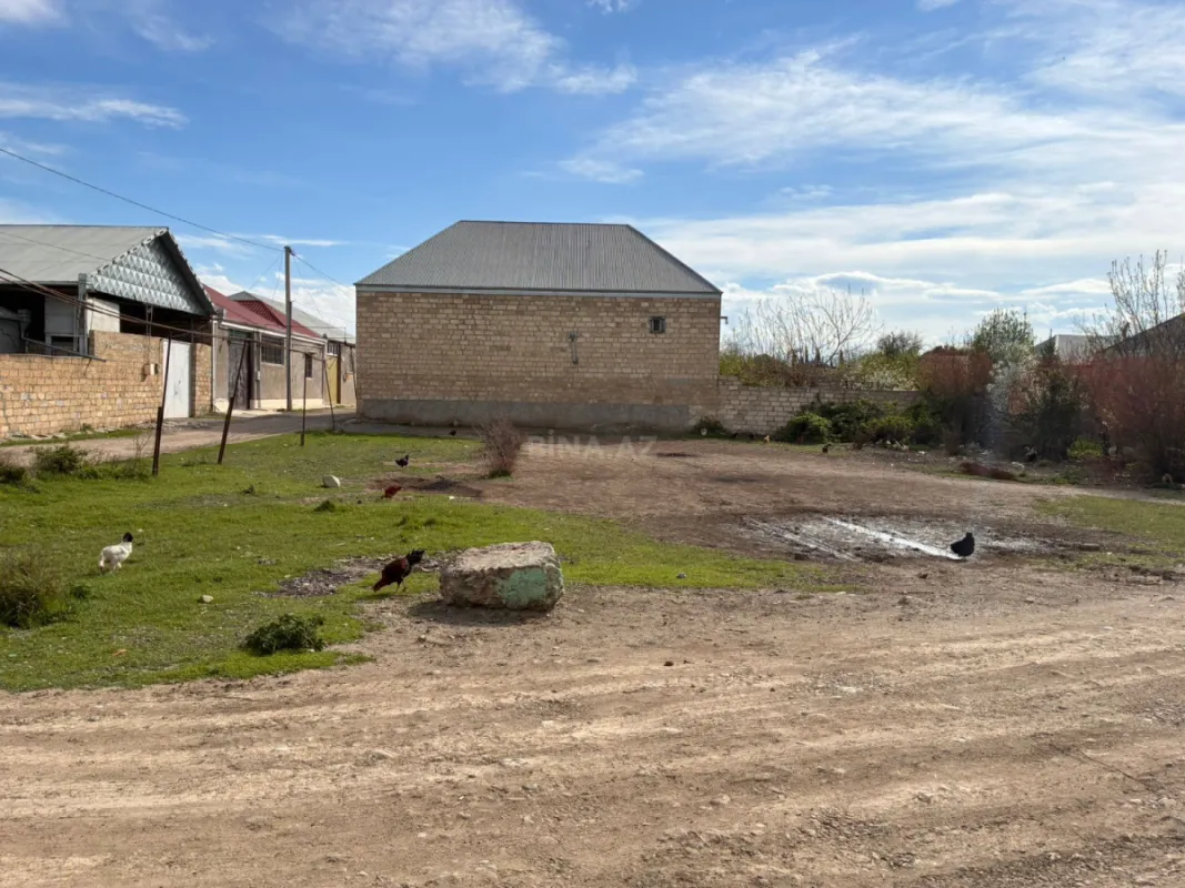 Satılır torpaq sahəsi 7 m²