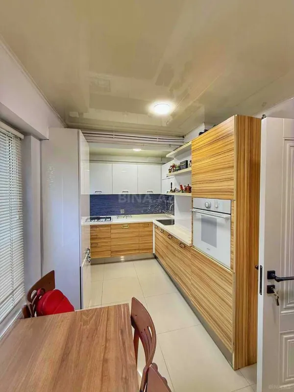 Satılır 2 otaqlı mənzil 75 m²